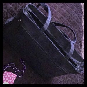 Very functional organizer, gently used. ✨💫⚡️🌟💥